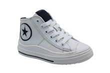 pinocchio sneaker wit
