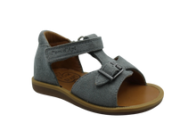 pom d'api eerste sandaaltje gris