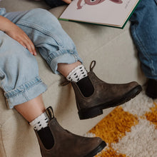 Blundstone kids clay
