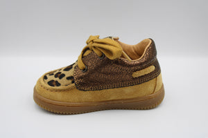 Romagnoli eerste stappertje Leo Beige