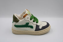 Rondinella eerste sneakertje Avio