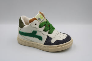 Rondinella eerste sneakertje Avio