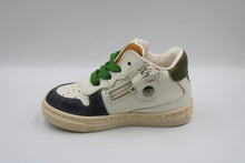 Rondinella eerste sneakertje Avio