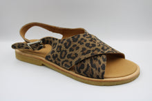 angulus gekruiste sandaal leopard