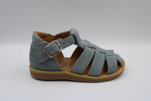 pom d'api eerste gesloten sandaaltje gris