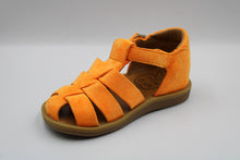 pom d'api eerste gesloten sandaaltje arancio