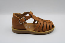 pom d'api eerste gesloten sandaaltje cuero