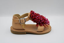 gallucci eerste sandaaltje met pompons fragola