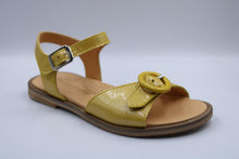 rondinella sandaal giallo met gesp
