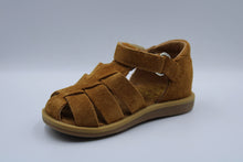 pom d'api eerste gesloten sandaaltje caramel