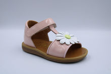 pom d'api eerste sandaaltje pink met bloem