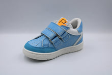 Poldino eerste sneakertje Azzuro