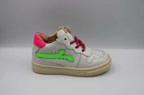 Rondinella eerste sneakertje wit met groen en roze accent