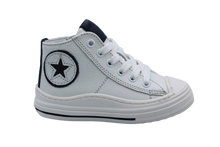 pinocchio sneaker wit