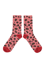 piupiuchick socks pink with animal print
