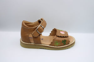 Petit Nord Blooming Clover Scallop Velcro Sandal Latte